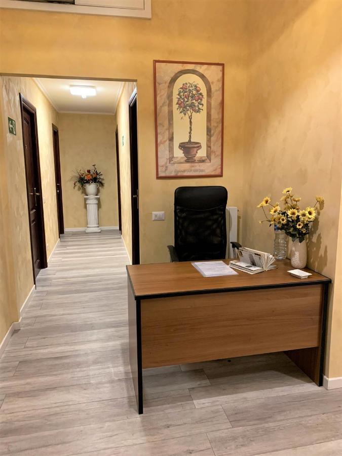Girasole Suites Рим Екстер'єр фото